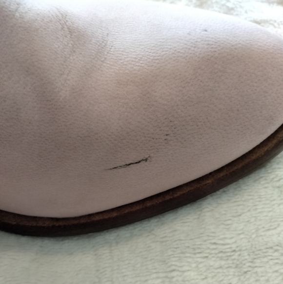 Seychelles Dusty pink Criss-cross Cutout Soft leather ankle bootie - Picture 9 of 10